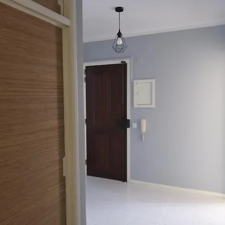 Апартаменты Cozy Apartment In City Center